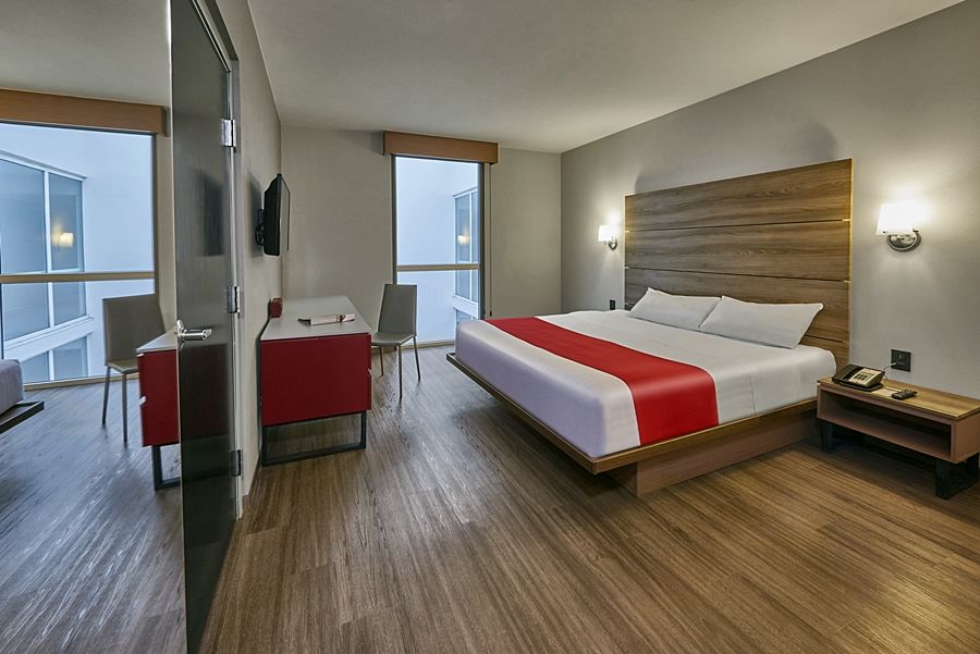 City Express Plus By Marriott Leon Centro De Convenciones Exterior foto